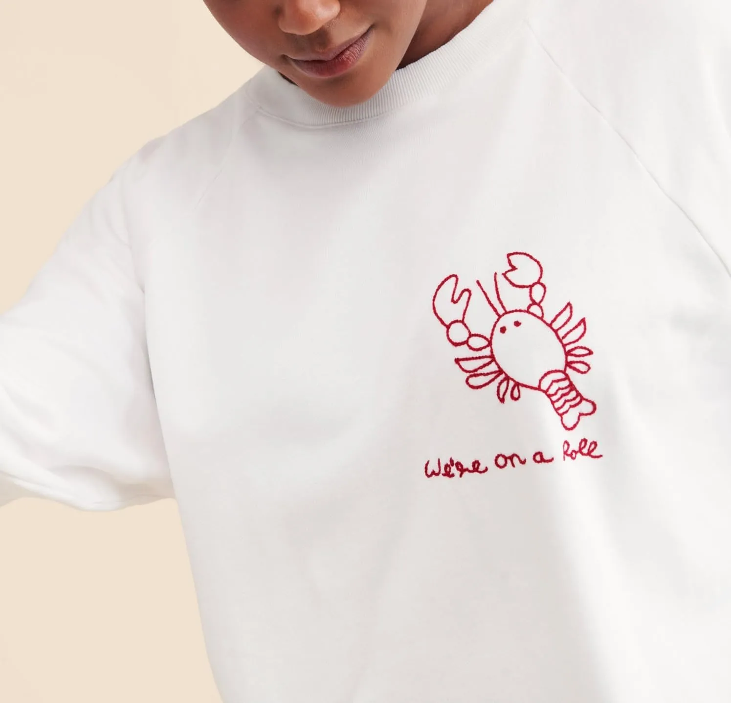 Aonoapll Women Y2k Lobster Sweatshirt Oversized Long Sleeve Graphic Pullover Top Crewneck Cute Print Hoodie