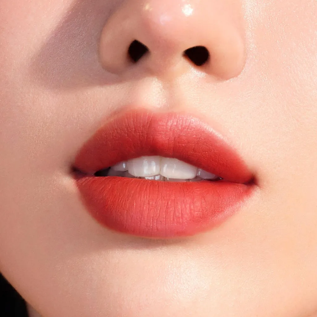 Bloomatte Full Bloom Transferproof Matte Tint