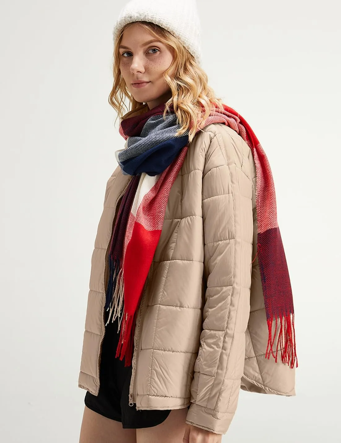 Gacaky Women's Baggy Lightweight Zip Puffer Jacket Warm Winter Down Coat with Pockets