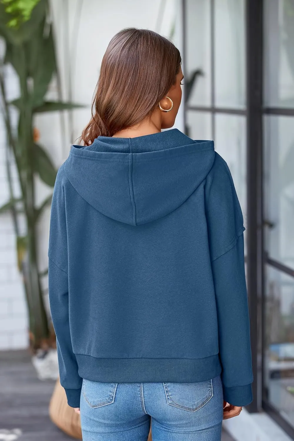 PRETTYGARDEN Womens Cropped Sweatshirt Hoodies Long Sleeve V Neck Button Hooded Pullover Tops 2024 Fall Trendy Outfits
