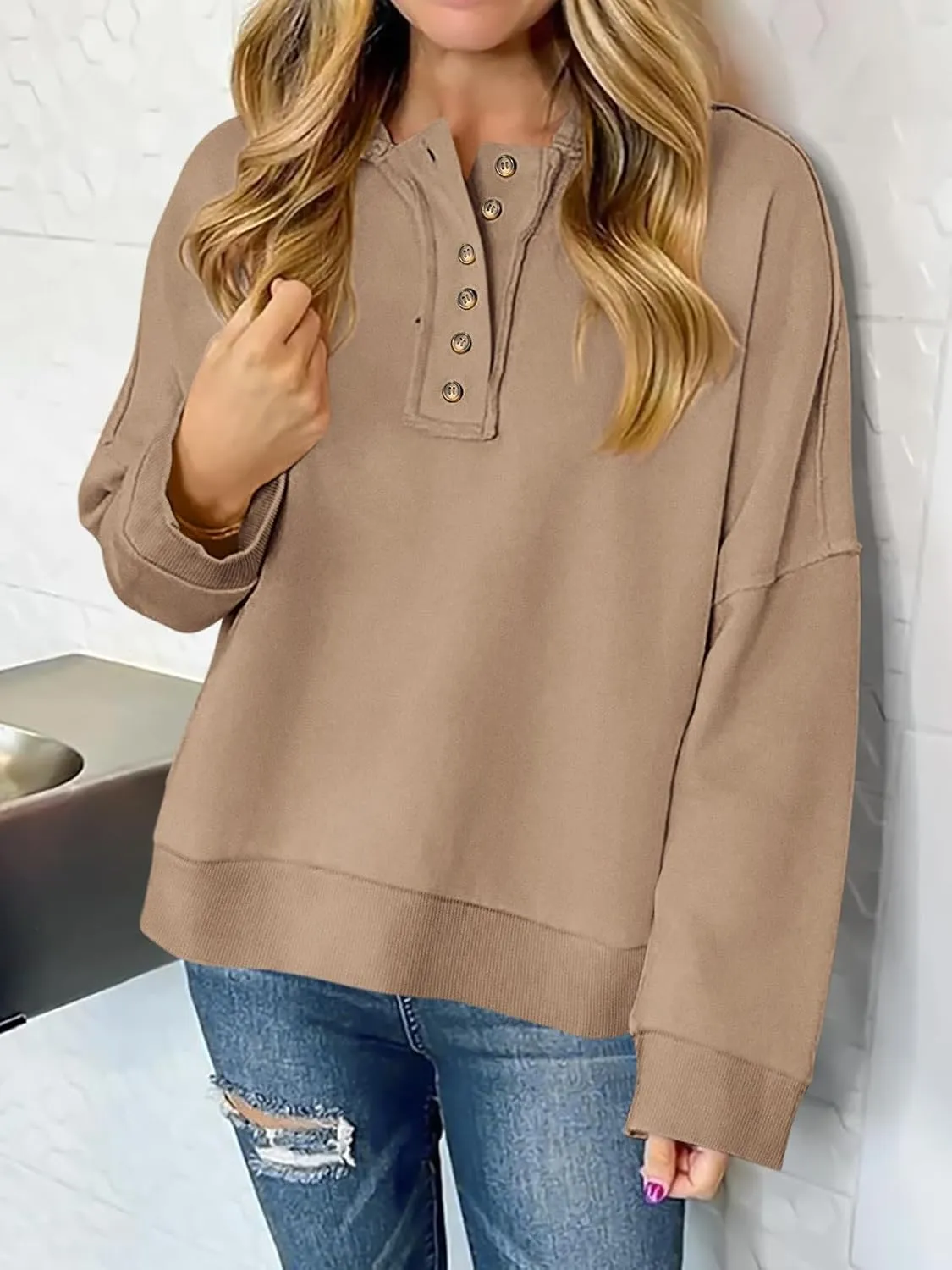 PRETTYGARDEN Womens Cropped Sweatshirt Hoodies Long Sleeve V Neck Button Hooded Pullover Tops 2024 Fall Trendy Outfits