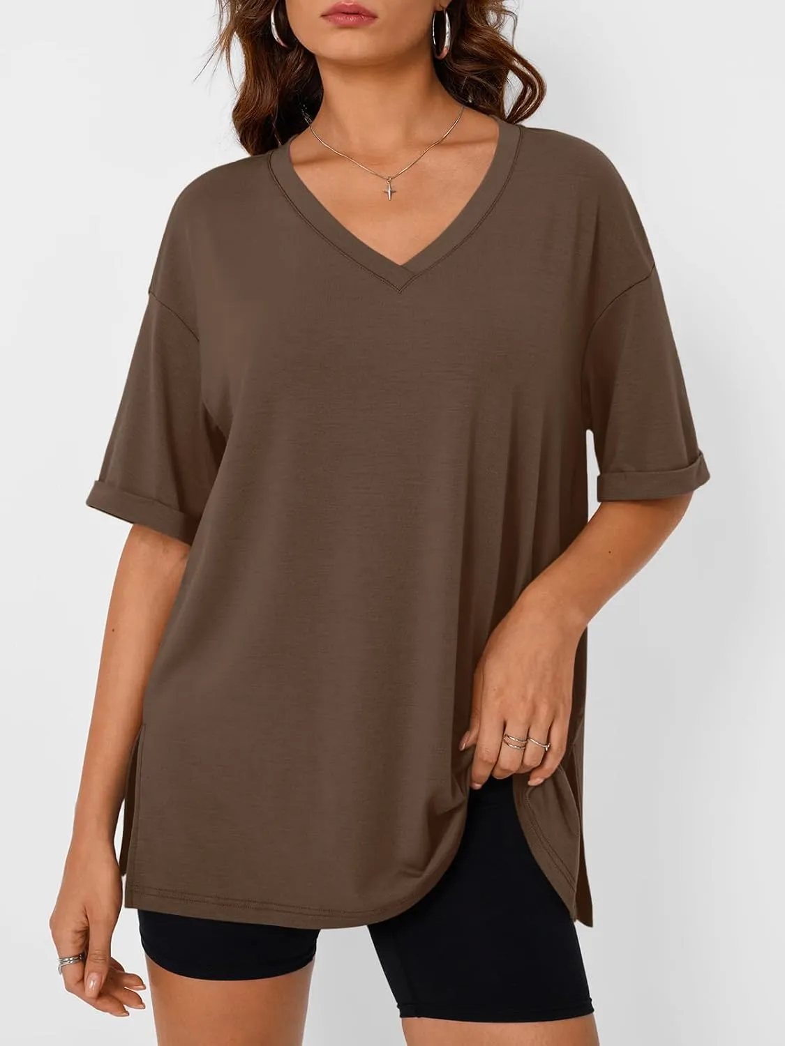 Trendy Queen Oversized Tshirts for Women Workout Plus Size Tops V Neck Short Sleeve Gym Shirts Casual Loose Fit Basic Tees