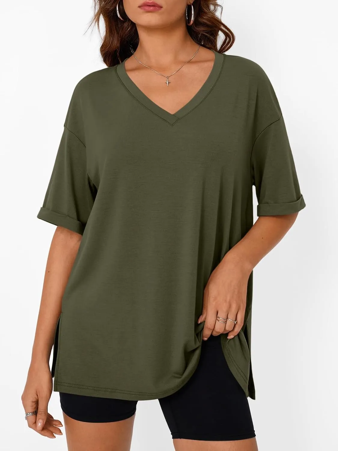 Trendy Queen Oversized Tshirts for Women Workout Plus Size Tops V Neck Short Sleeve Gym Shirts Casual Loose Fit Basic Tees
