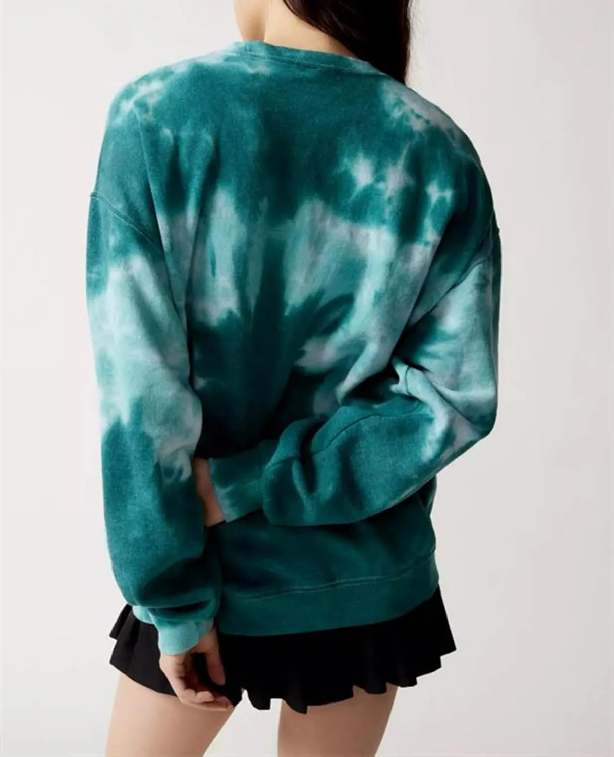 Winioder Women Y2K Heart Tie Dye Oversized Sweatshirt Long Sleeve Crewneck Color Block Pullover Tops Casual Loose Sweatshirts