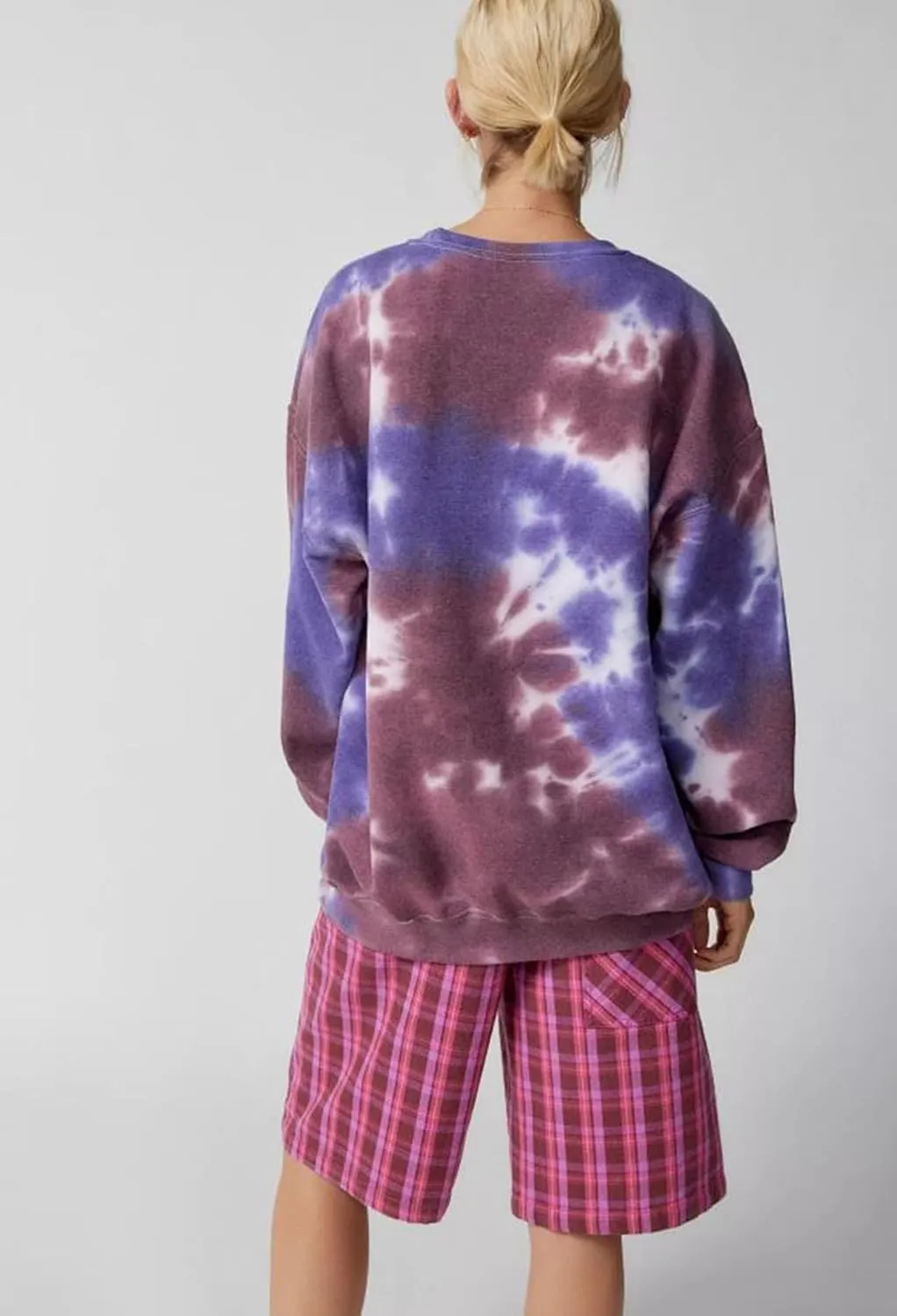 Winioder Women Y2K Heart Tie Dye Oversized Sweatshirt Long Sleeve Crewneck Color Block Pullover Tops Casual Loose Sweatshirts