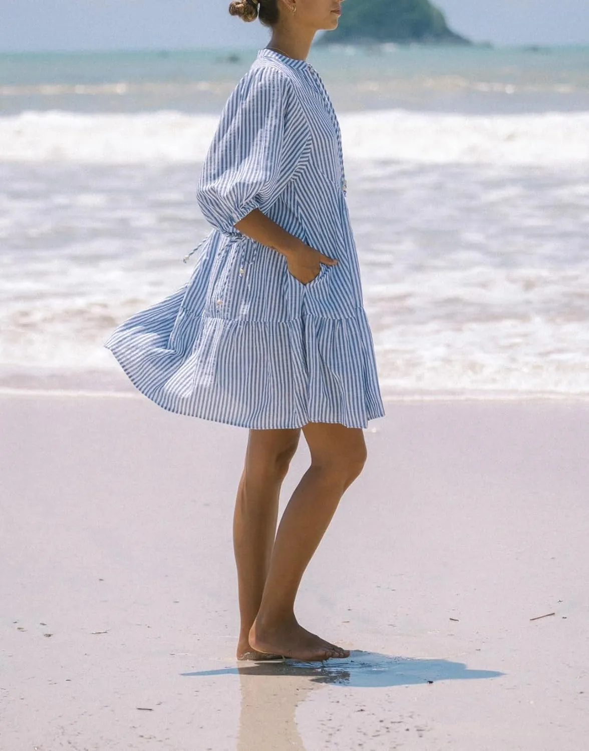 Women Bohemian Floral Mini Dress Puff Sleeve Flowy Babydoll Dress V Neck Y2k Boho Summer Beach Sundress